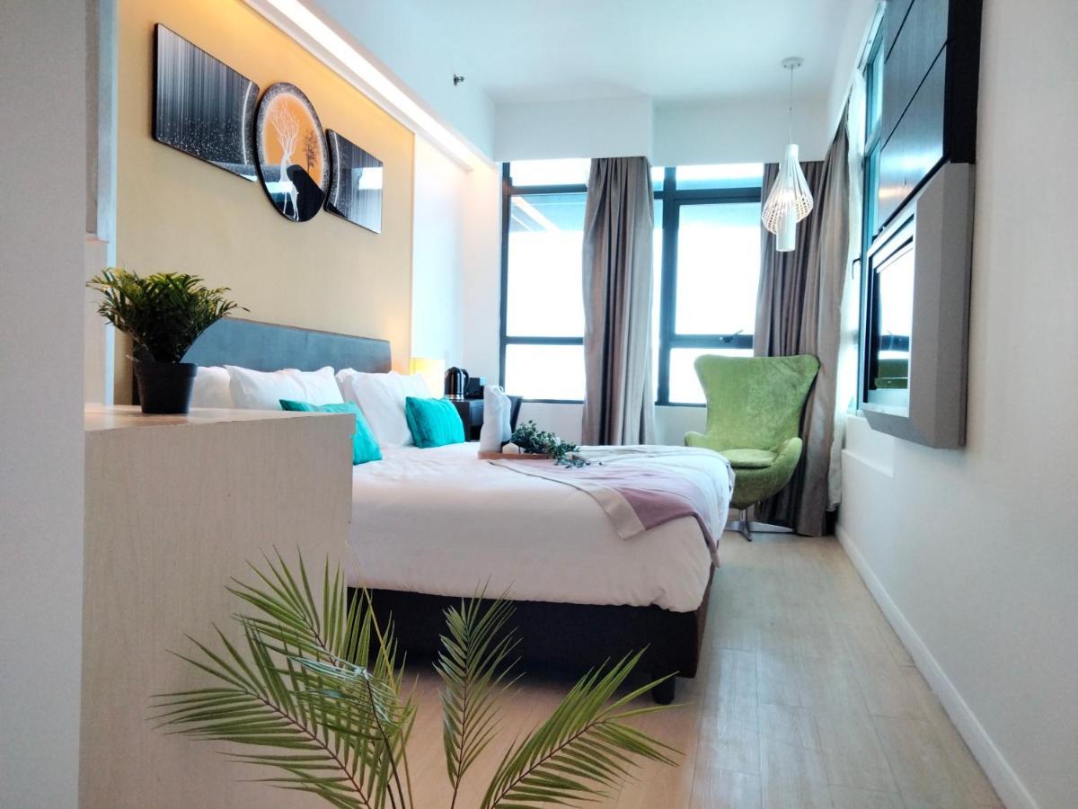 Centrestage Pj By Homebrickz Petaling Jaya Exterior foto